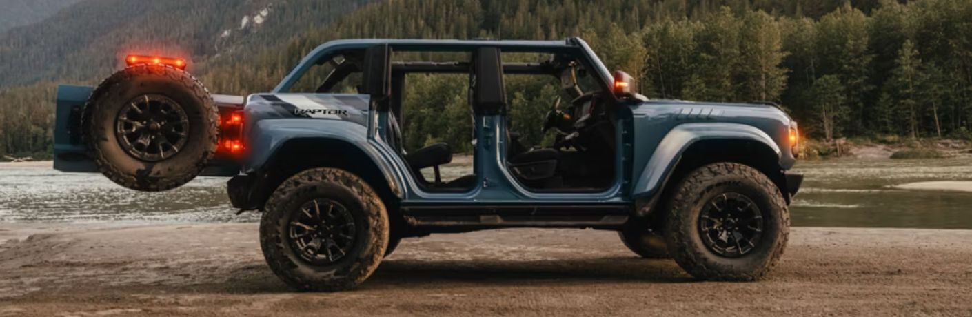 2026 Ford Bronco model side view