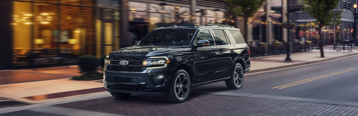 front quarter view of the 2024 Ford Expedition MAX
