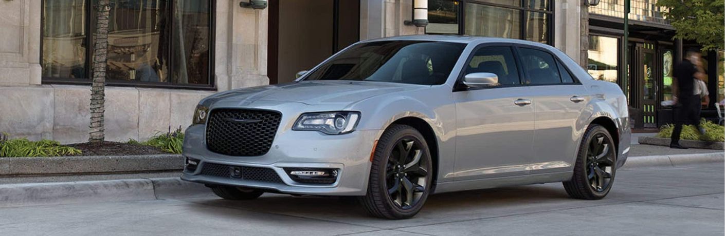 2022 Chrysler 300 exterior side view