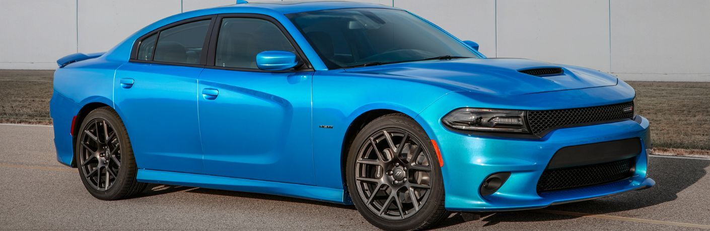Front three-quarter view of the 2019 Dodge Charger