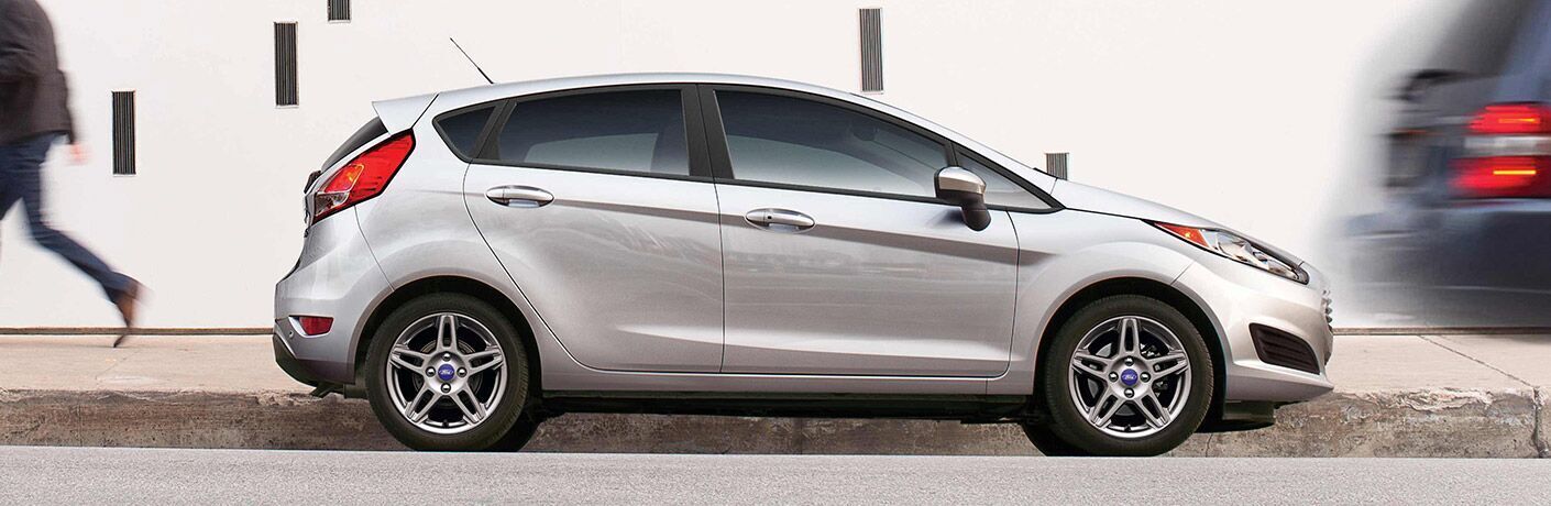 Side view of the used Ford Fiesta Gray