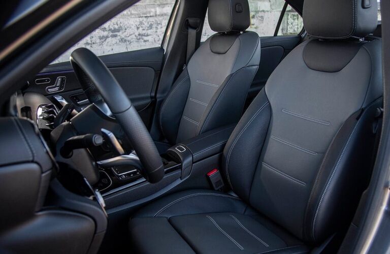 2022 Mercedes-Benz A-Class front seats black