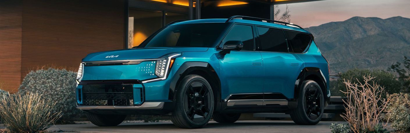 2025 Kia EV9 front and side view