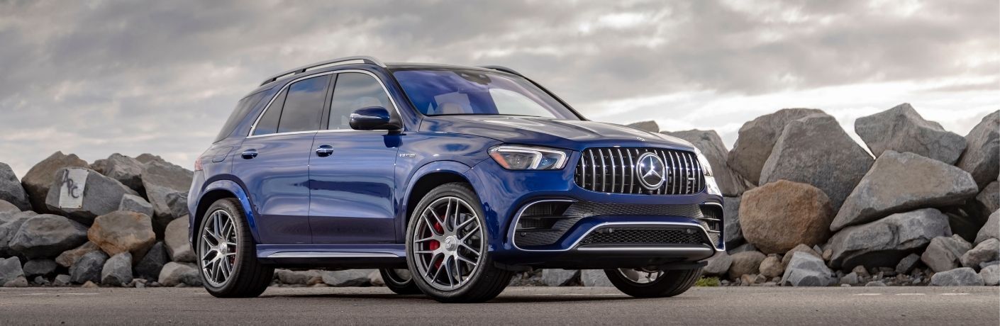 2021 Mercedes-Benz AMG GLE 63 S 4MATIC side and front view