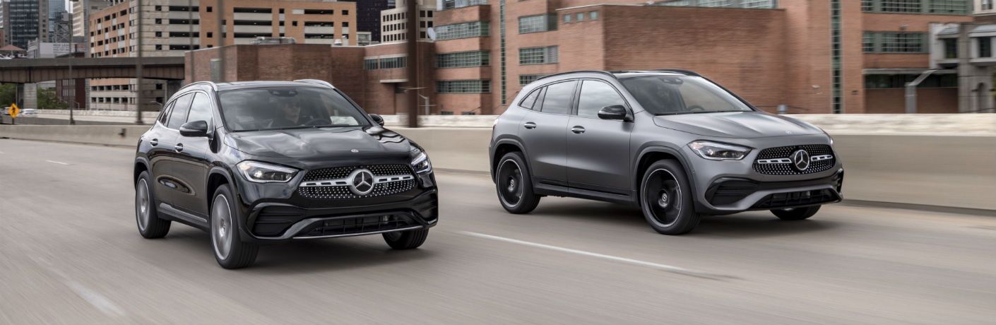 2 2021 MB GLE models on city road