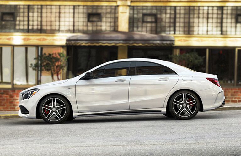2017 Mercedes-Benz CLA exterior driver side