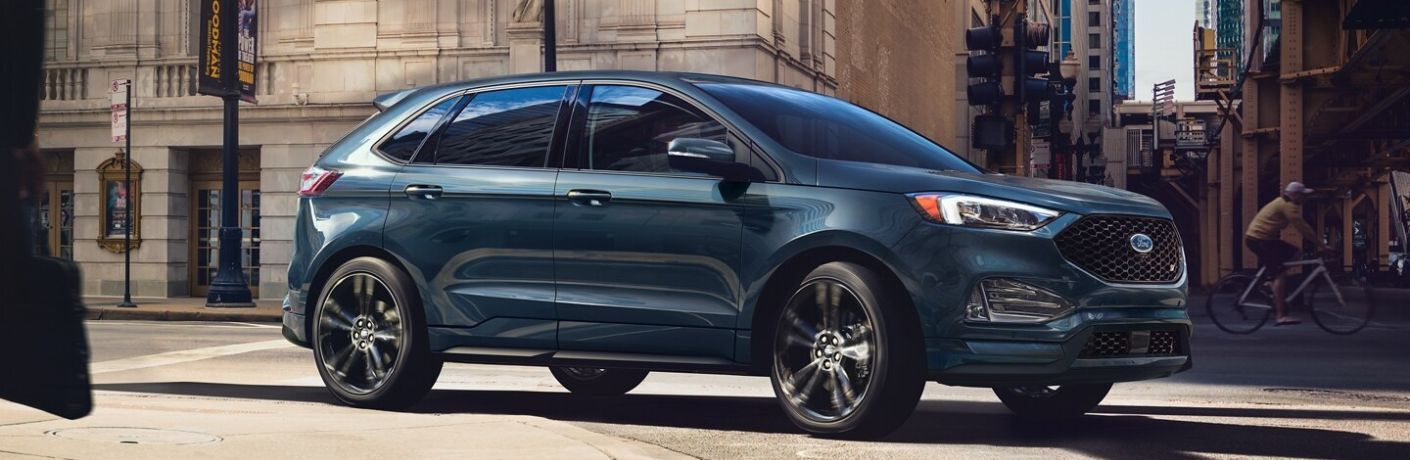 2024 Ford Edge front and side view