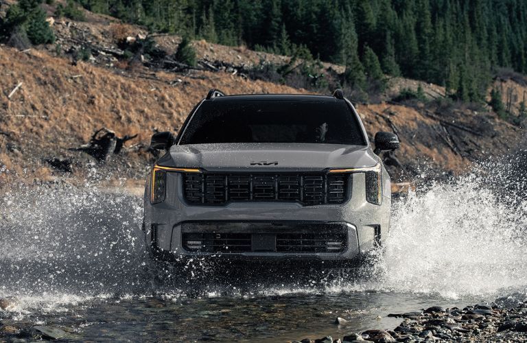 2025 Kia Sorento crossing a stream