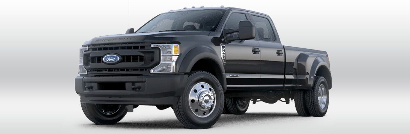 2020 Ford Super Duty F-450 XL front view