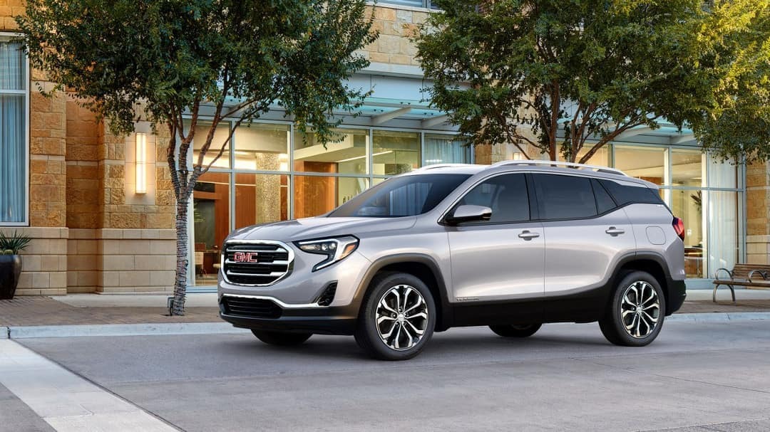 2019 GMC Terrain SLT parked