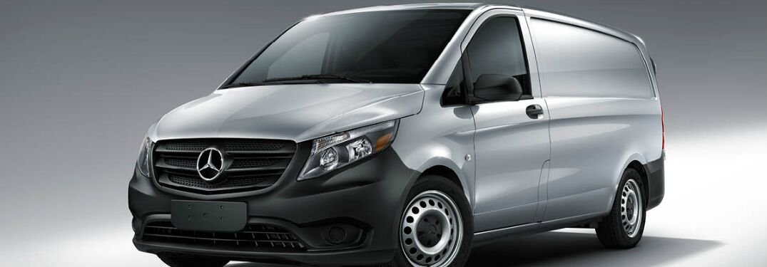 2017 Mercedes-Benz GLE Coupe VS Porsche Cayenne