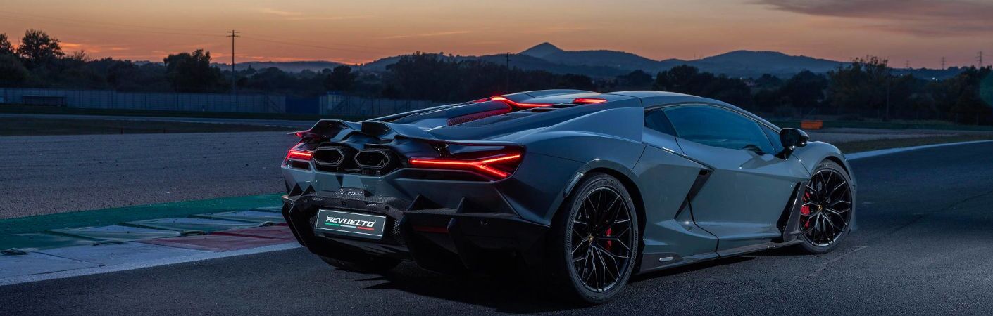 Explore and Buy Pre-Owned Lamborghini Revuelto in Miami, FL