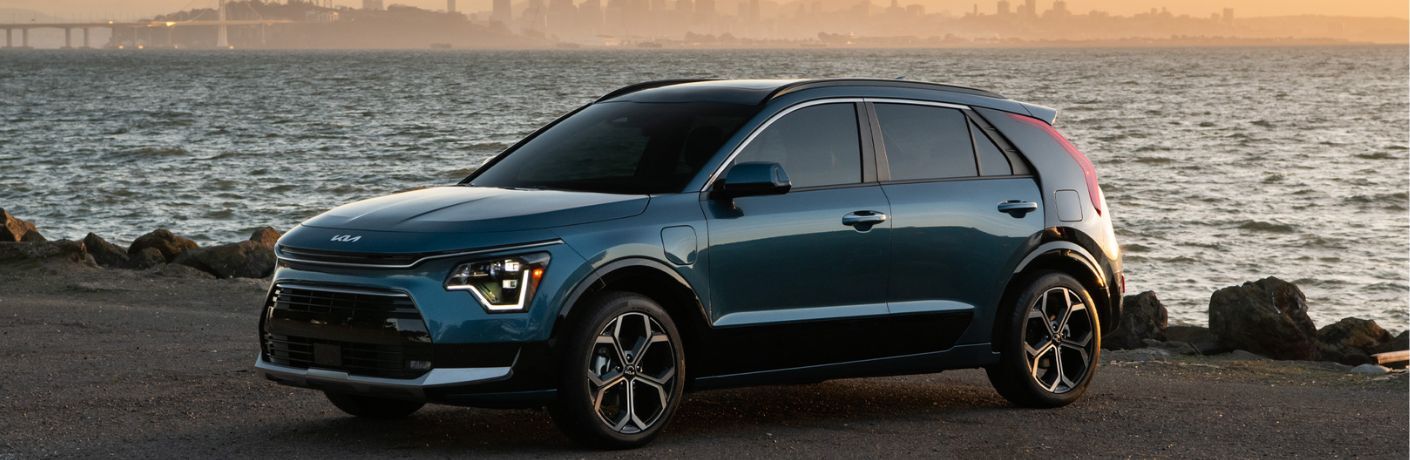 2024 Kia Niro Plug-In Hybrid exterior side view