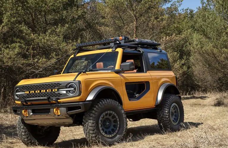 2021 Ford Bronco front view