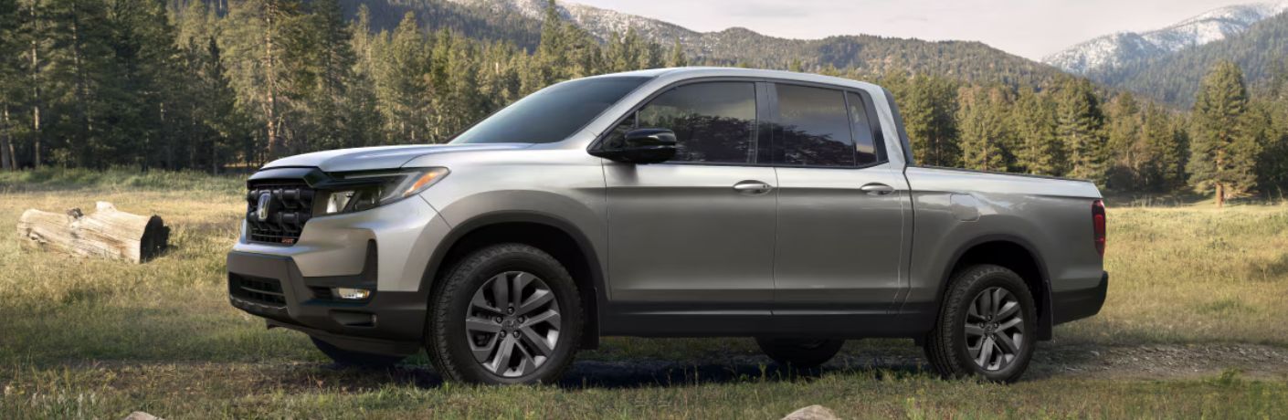 Side view of the 2025 Honda Ridgeline Gray