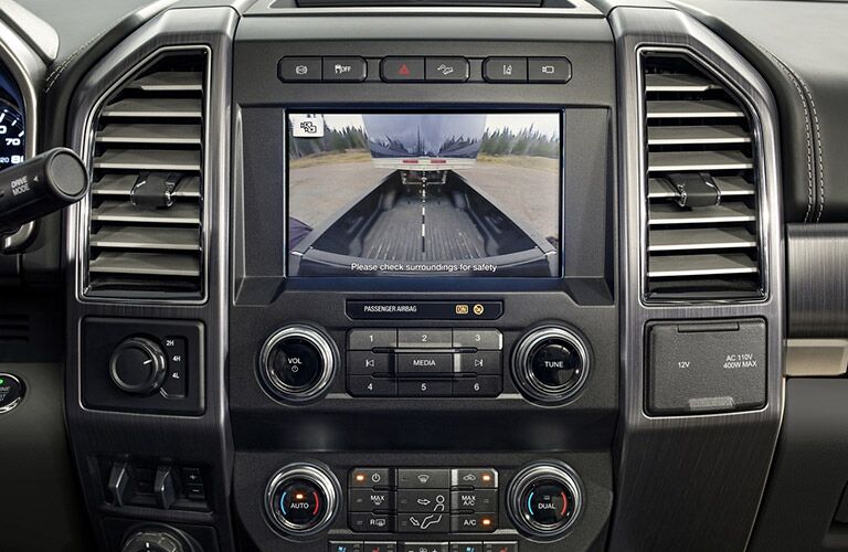 2020 Ford Super Duty F-350 Platinum camera view