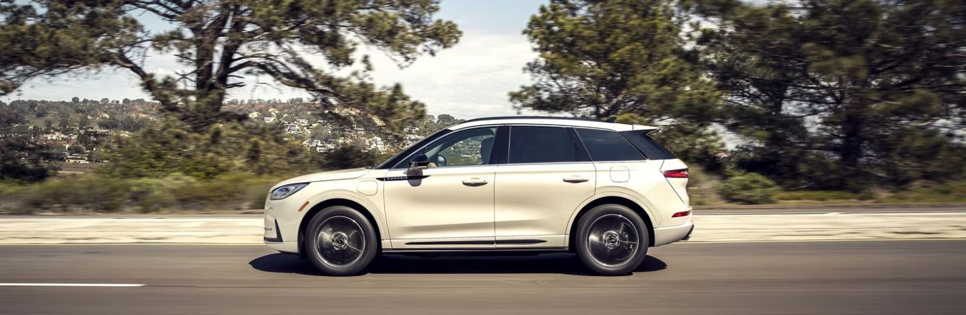 side view of the 2025 Lincoln Corsair