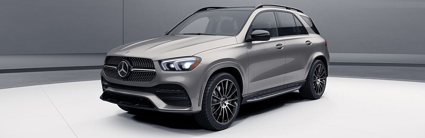 2020 Mercedes-Benz GLE SUV front and side view