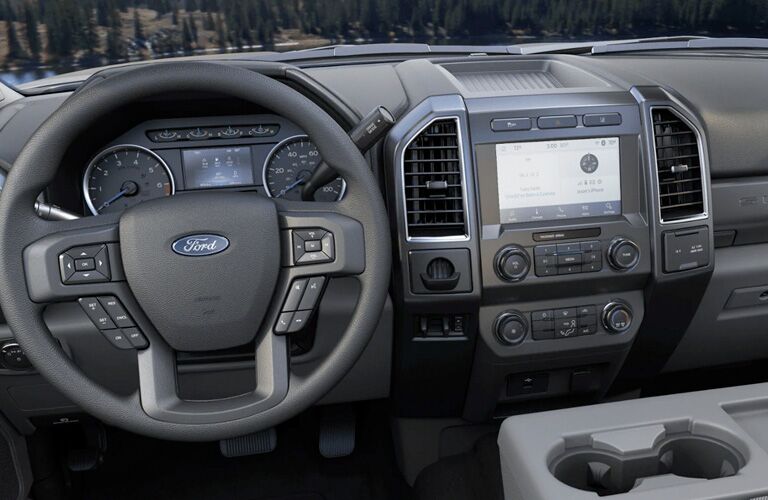 2020 Ford Super Duty F-450 XLT front seats