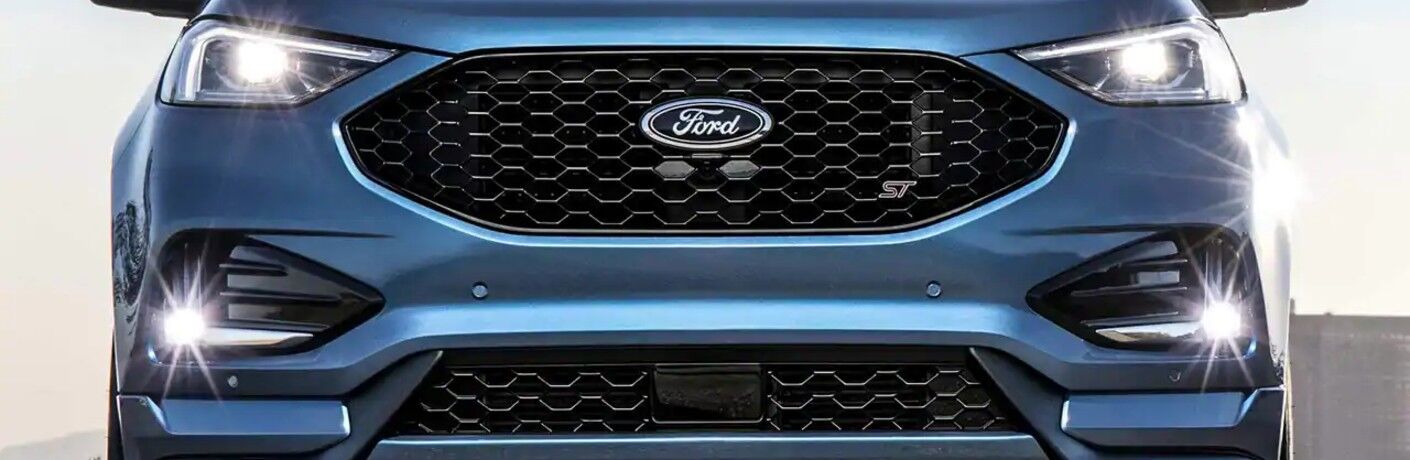 Front grille and headlights of 2020 Ford Edge ST