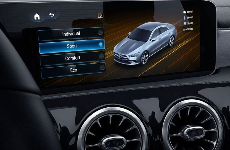 2022 Mercedes-Benz CLA infotainment screen