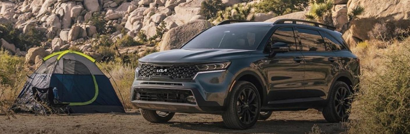 2022 Kia Sorento front and side view