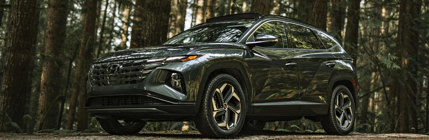 2022 Hyundai Tucson front and side view