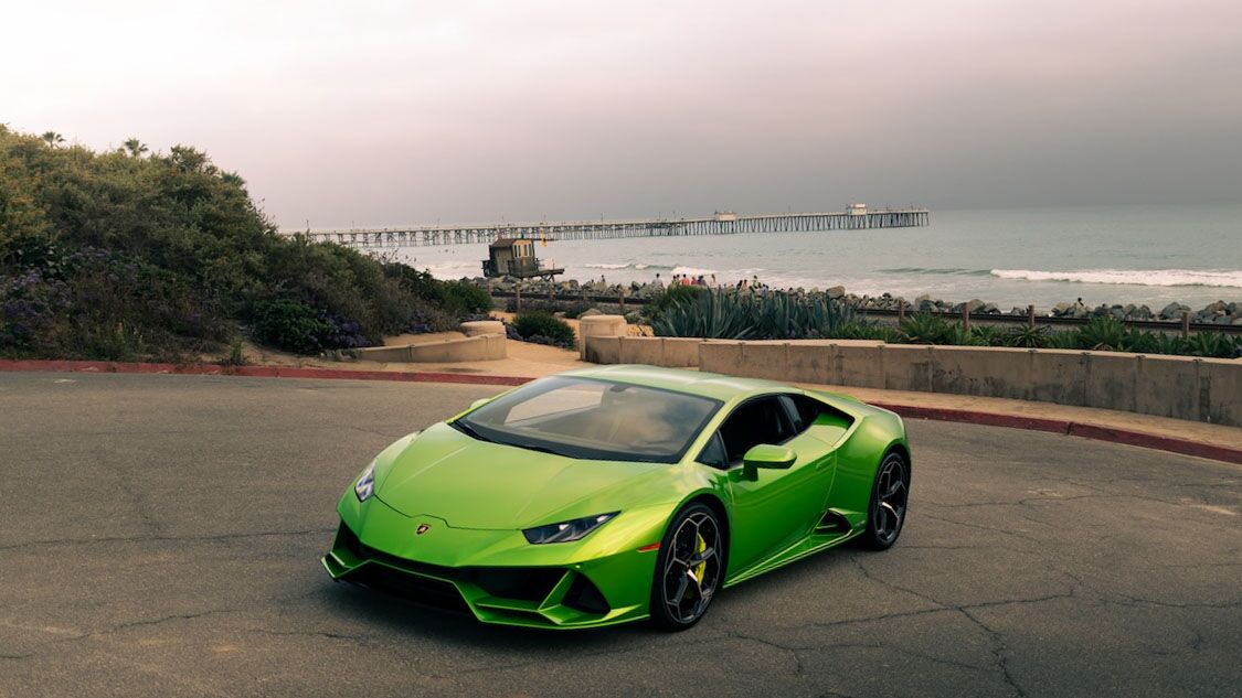 Car Dealership in Los Angeles, CA