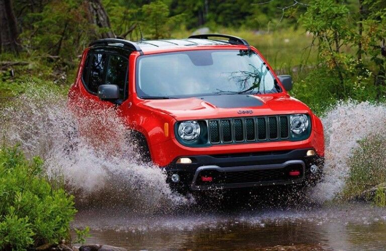 2021 Jeep Renegade driving through water