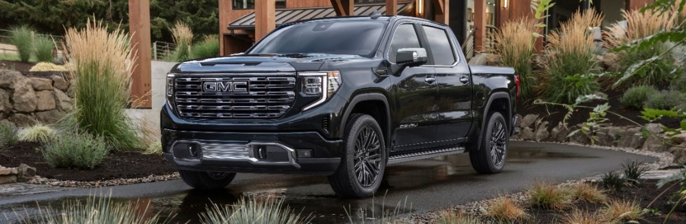 front view of a 2022 GMC truck