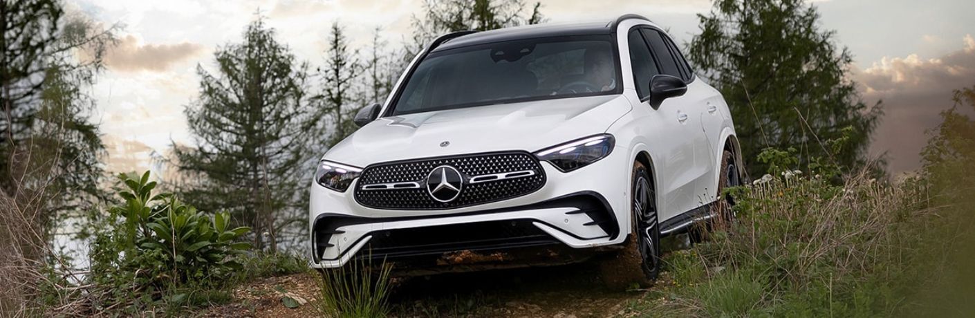 2023 Mercedes-Benz GLC SUV exterior front view