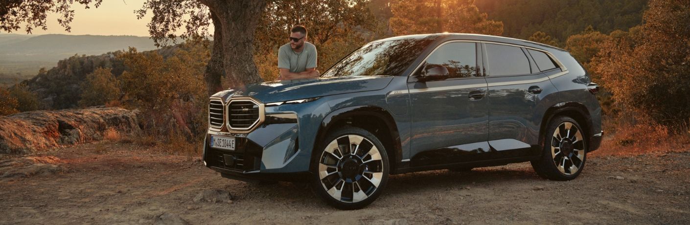 Front three-quarter view of the 2023 BMW XM parked