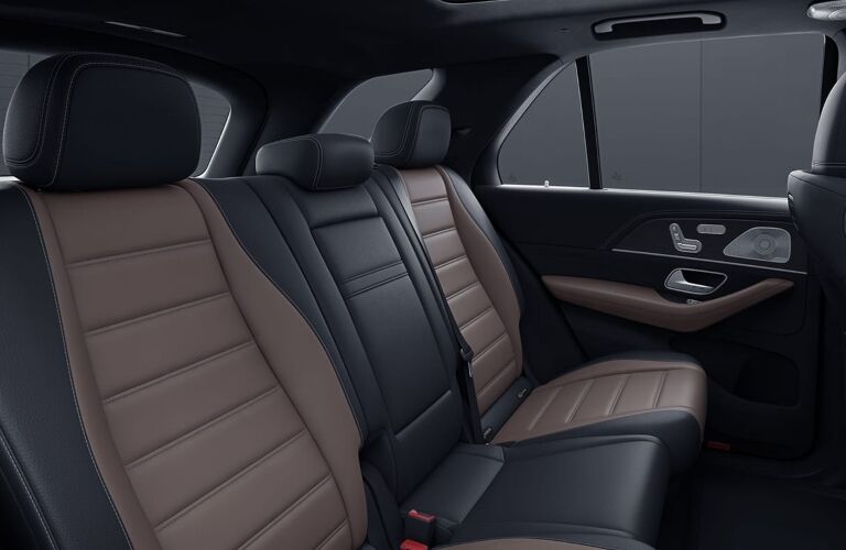 2022 Mercedes-Benz GLE back seat brown and black