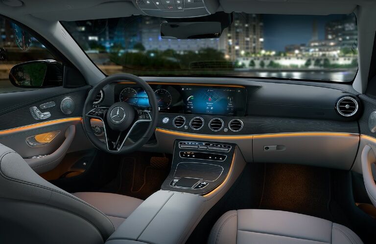 2021 E-Class cockpit