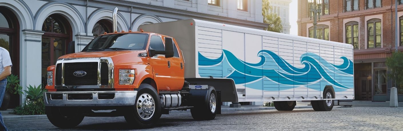 2007 Ford F-750 exterior side look