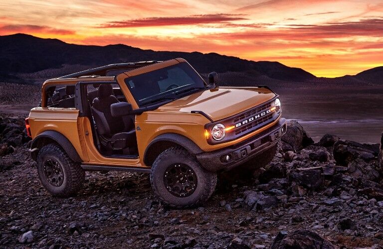 2021 Ford Bronco 2-Door side view