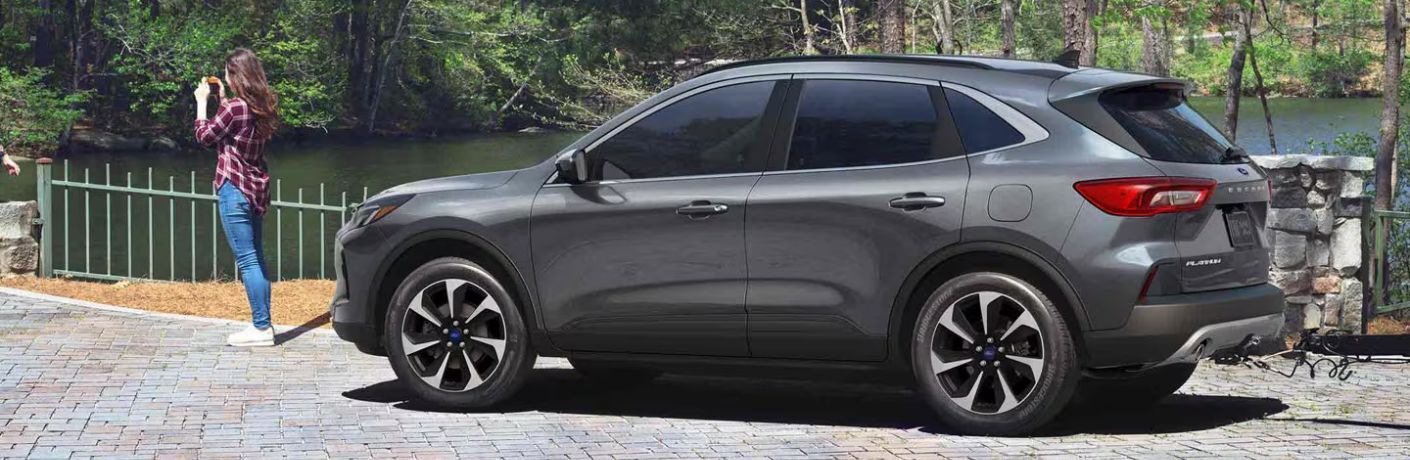 2025 Ford Escape ST-Line Elite side view