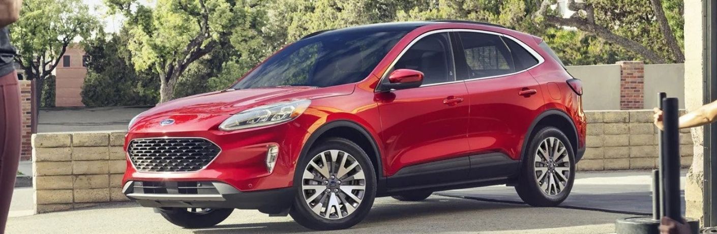 2022 Ford Escape exterior side looks