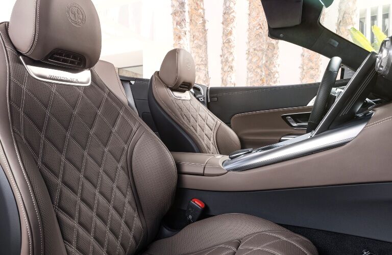 2022 Mercedes-AMG® SL quilted front seats_o