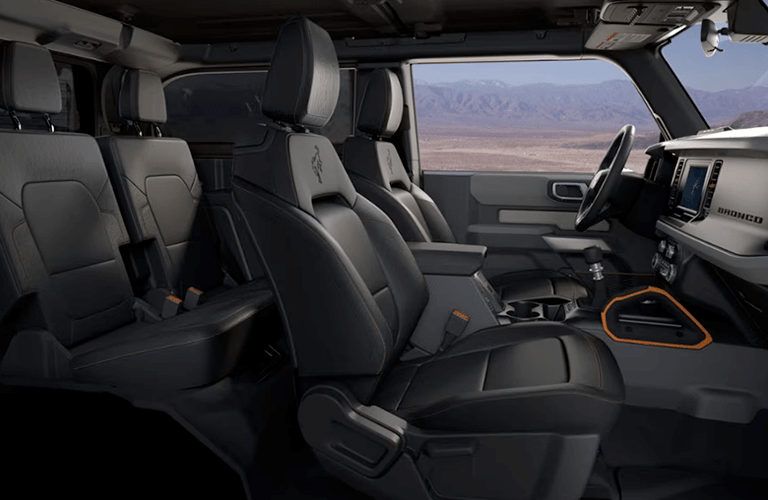 2023 Ford Bronco Badlands seating side view