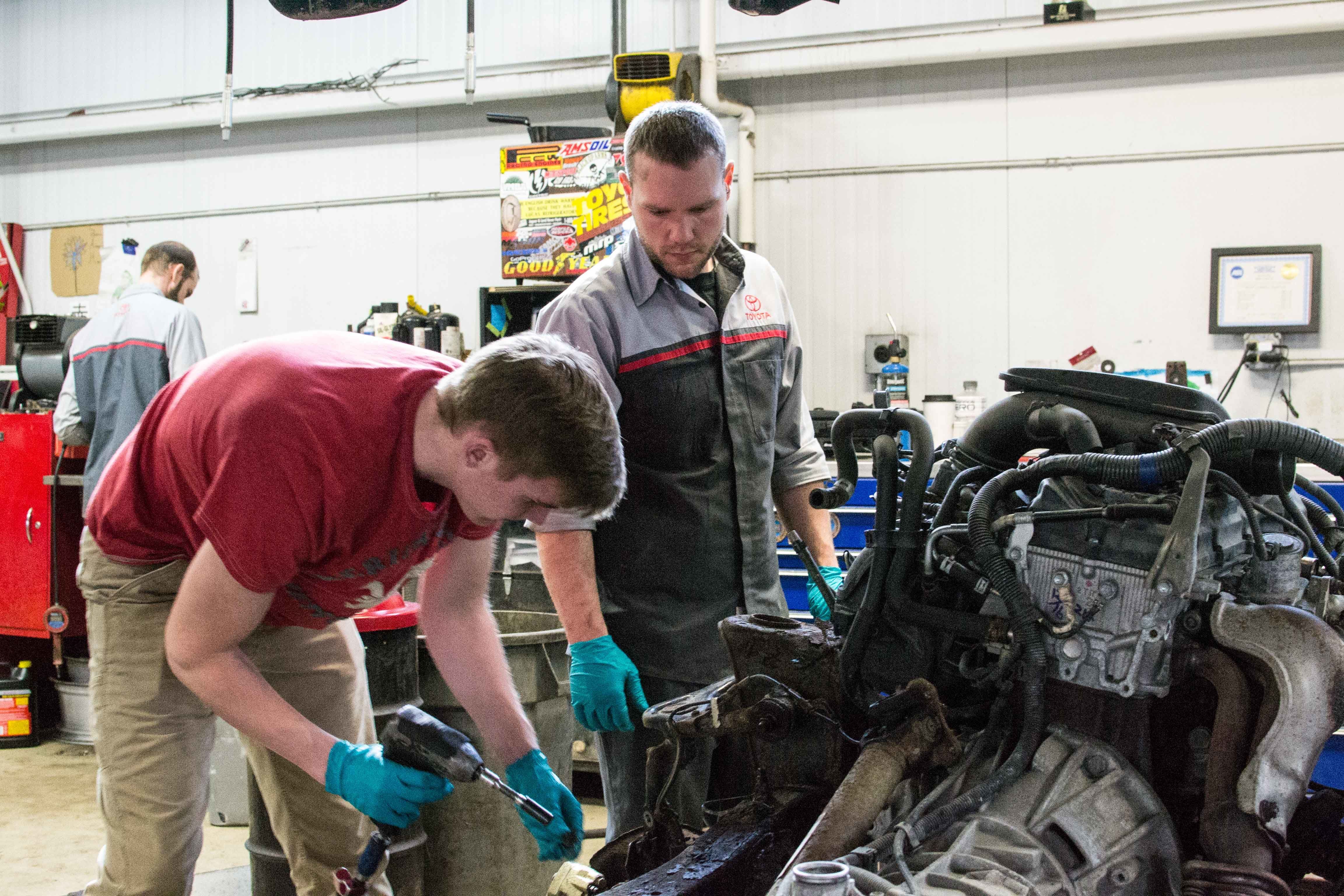 Mentor Program At White River Toyota
