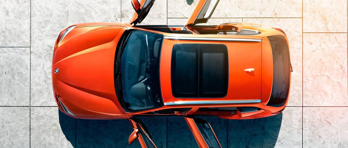 Used BMW X1 top view with sun roof