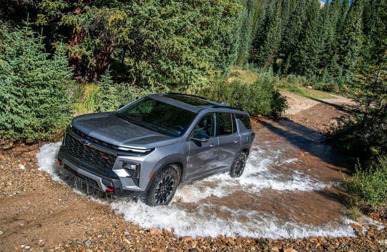 2026 Chevrolet Traverse exterior side view