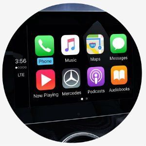 Does the CLA 250 have Apple CarPlay?