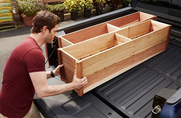 2020 Honda Ridgeline truck bed