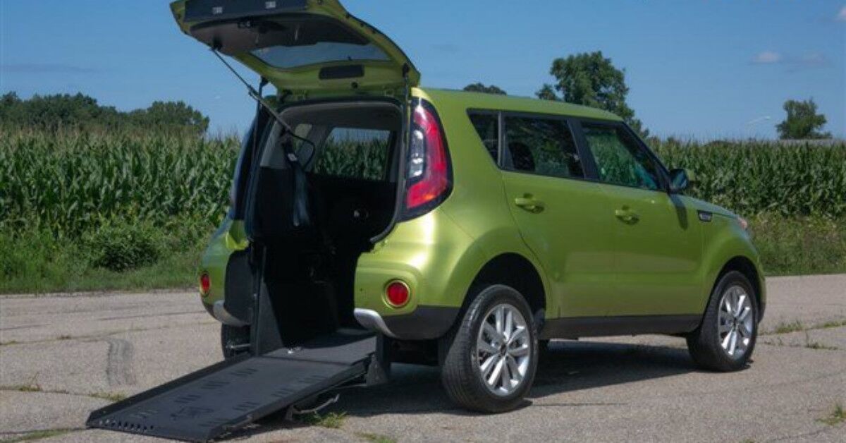 Wheelchair Accessible Kia Soul Aero Mobility