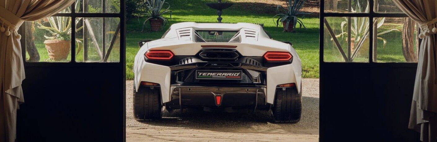 2026 Lamborghini Temerario rear view