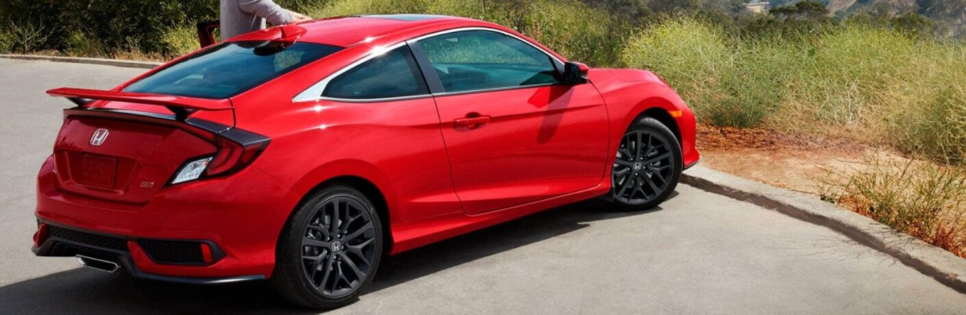2020 Honda Civic Coupe side view