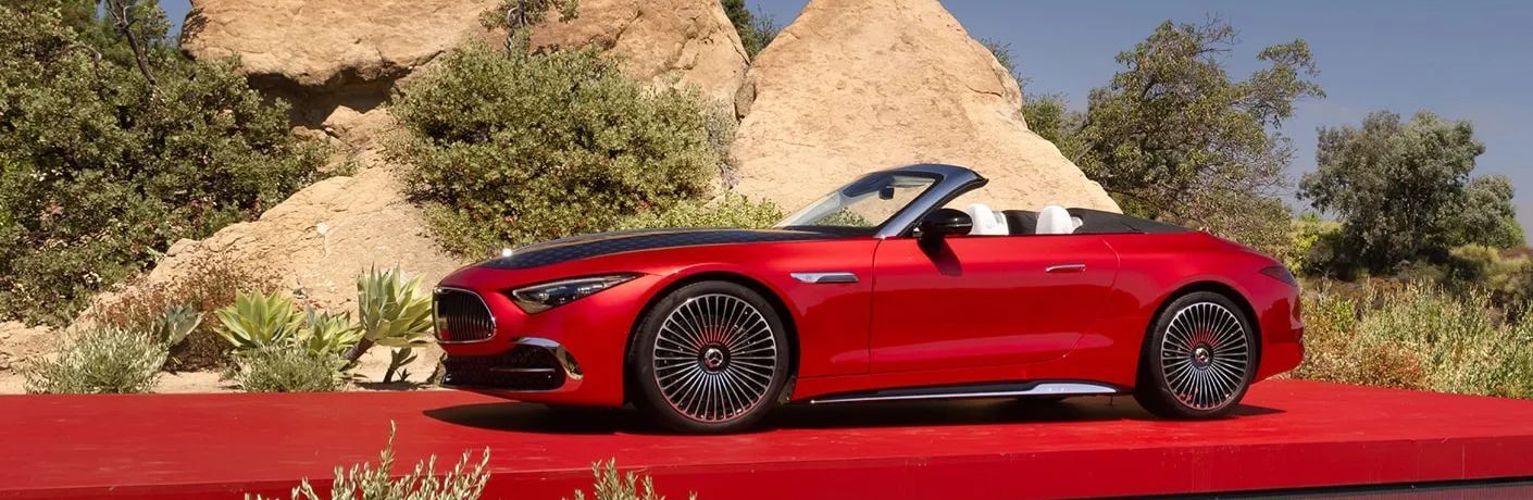 2026 Mercedes-Maybach SL 680 exterior side view