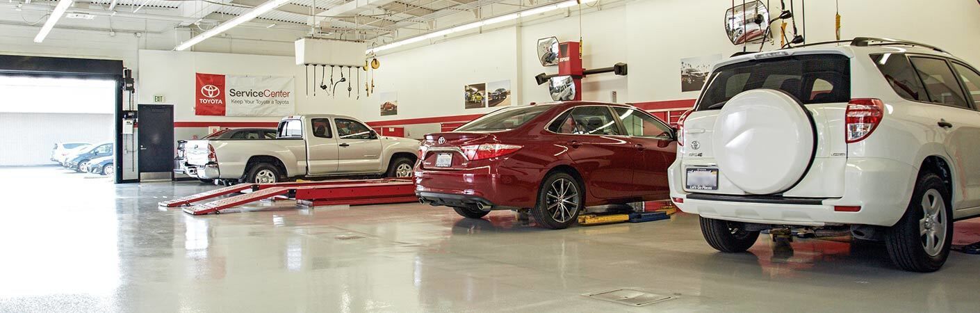 Тойота андропова. Авто юао. Сотрудники гибдд вао. Омвд даниловский. Досааф юао.